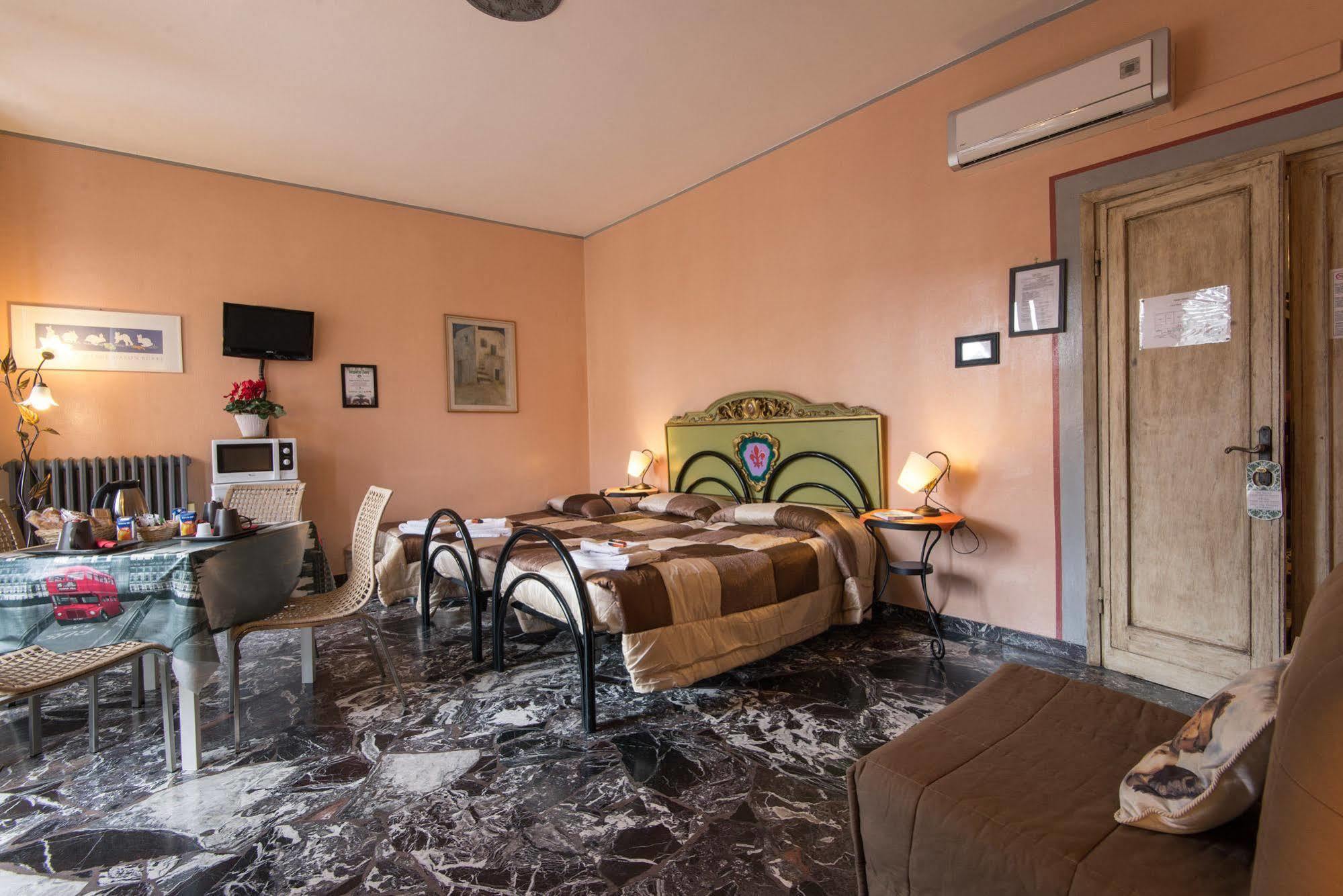 Couette-café Fortezza Fiorentina Florence